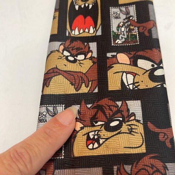 WARNER BROS. Vintage 1997 Looney Tunes Taz Stamp Collection Neckties - Picture 7 of 13